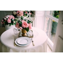 Mikro Zsófi asztalterítő