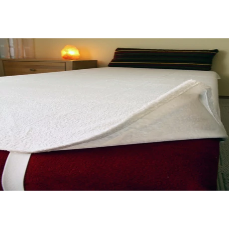 Matracvédő sarkain gumival