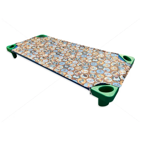 Lepedő óvodai fektetőre kutyusos barna